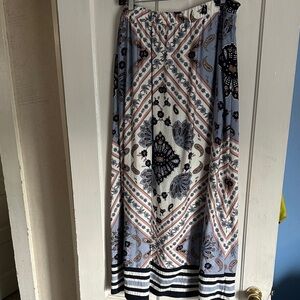 Laundry By Shelli Segal Geometric Blue and White Maxi Skirt